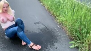 Devilsophie – Erst in die Hose gepisst und dann Pisse schlucken