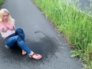 Devilsophie – Erst in die Hose gepisst und dann Pisse schlucken