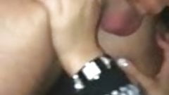 Junge Tuerkin aus Freiburg wird nach der Disco im Auto gefickt